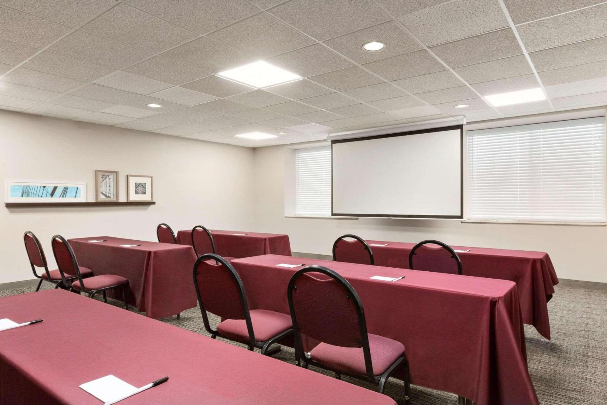 Country Inn & Suites By Radisson, Fort Worth West L-30 Nas Jrb المظهر الخارجي الصورة